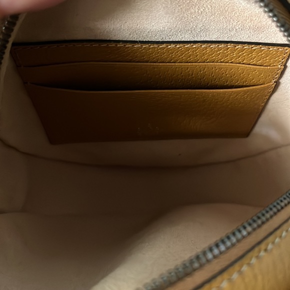 New Gucci x Disney Mickey Mouse GG small round backpack - Picture 2 of 3